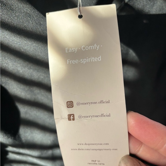 NWT EMERY ROSE DRESS SIZE M - Picture 6 of 8